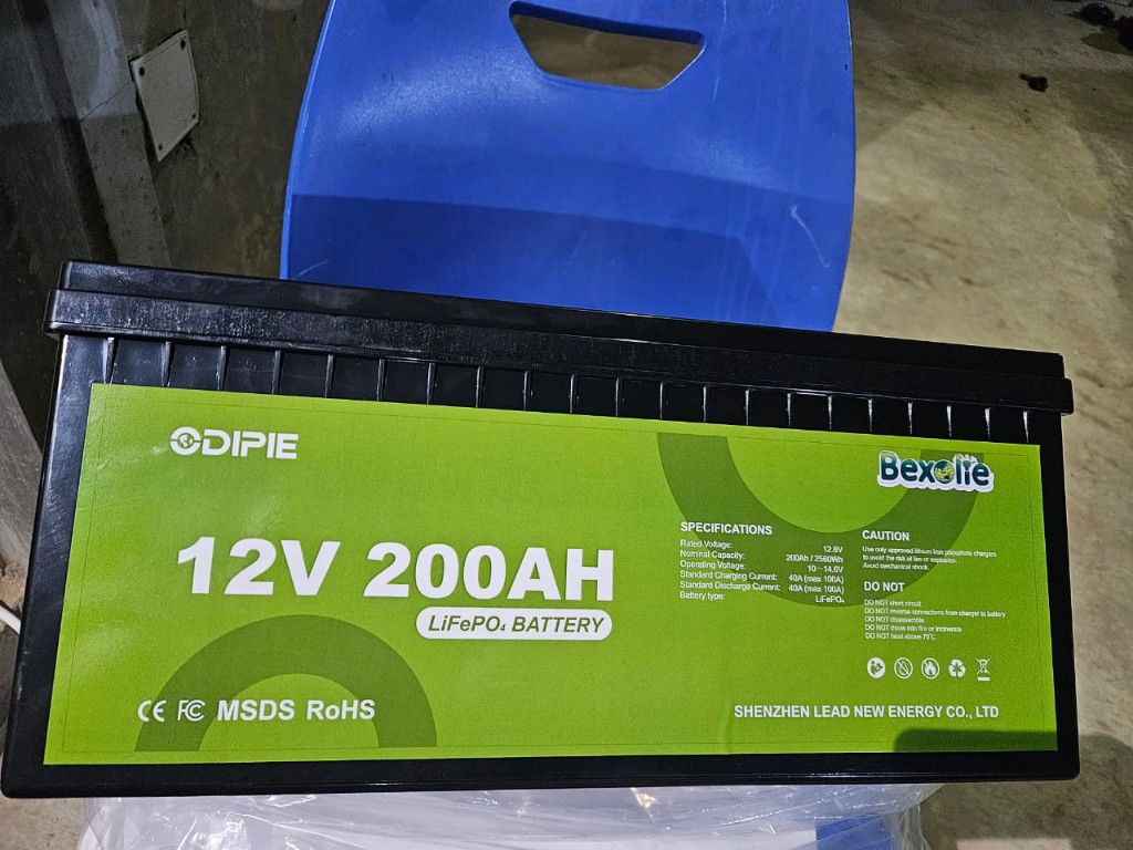 Bexolie 12V 200Ah LiFePO4 deep cycle battery on installation site