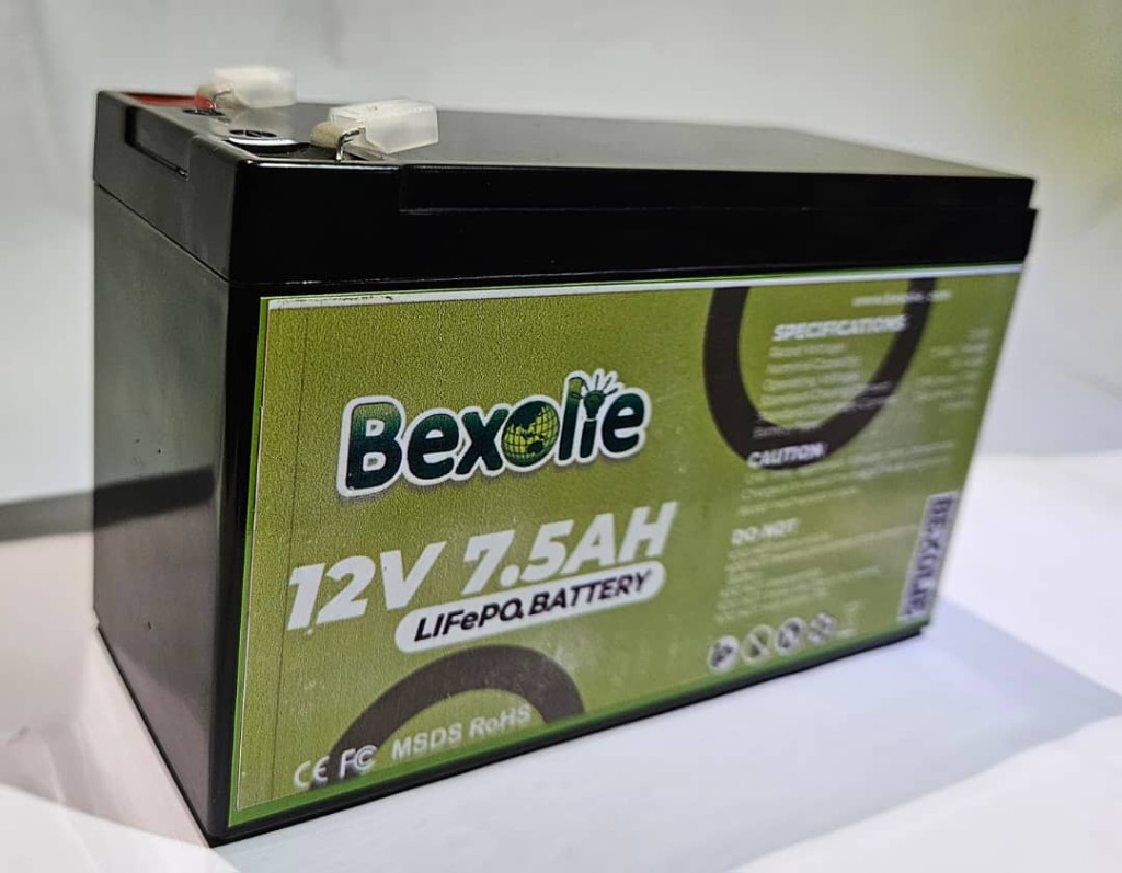 Three DHL commercial energy storage units with Bexolie control modules